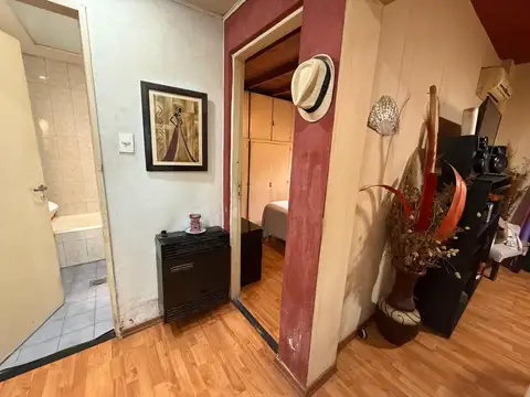 Depto Tipo Casa en Venta 50 años