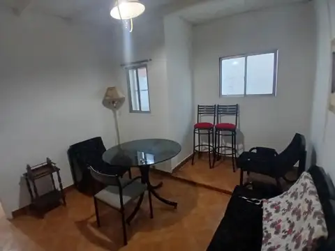 Departamento 3 ambientes con quincho y patio