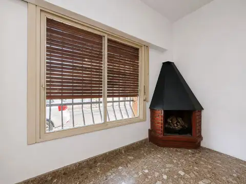 Depto Tipo Casa 4 ambientes con 1 baño