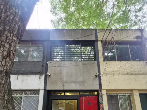 Local en alquiler en Acassuso Vias  /  Libertador