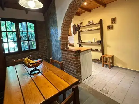 Casa 4 ambientes con 3 baños