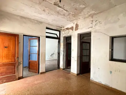 Casa en Venta en Mataderos, USD 140.000