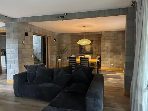 Casa en venta Barrio San Francisco del Monte Calle Elpidio Gonzalez