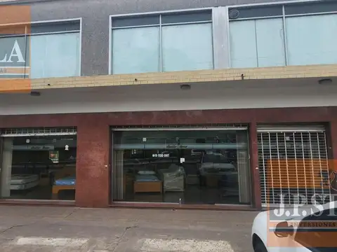 Local Comercial 400 m² S/ Avenida - La Tablada