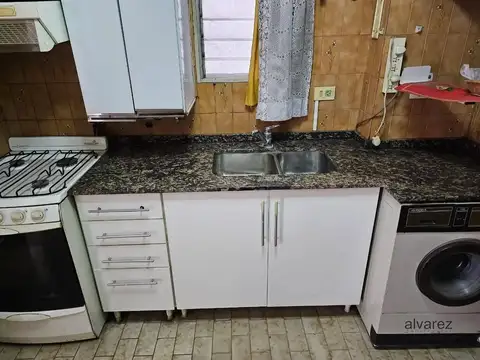 Departamento 2 ambientes con 1 baño