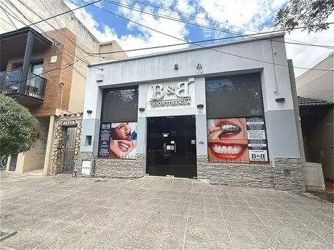 Centro médico, consultorios en venta