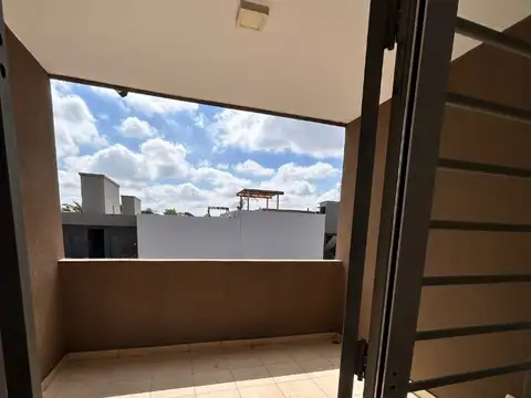 Departamento en Alquiler en Muñiz, $ 700.000