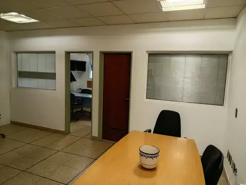 OFICINAS AMOBLADAS.