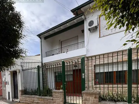 Casa - Olivos-Maipu/Uzal