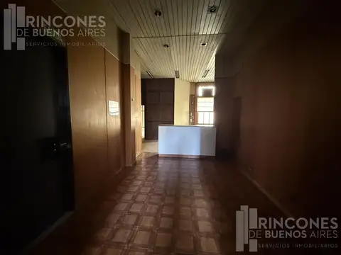 Oficina en Alquiler 80 años