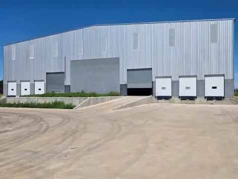 Galpon en Alquiler en Alvear, USD 11.700