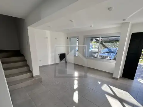 Casa en Alquiler en Barrio Norte 2, $ 1.200.000