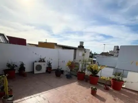 Ph tipo casa en venta en Lanus Oeste