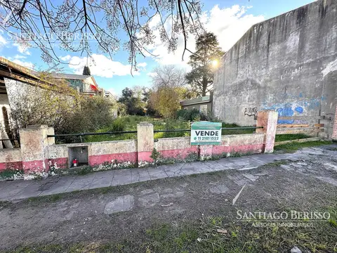 AVENIDA BELGRANO  al 200 - LOS CARDALES