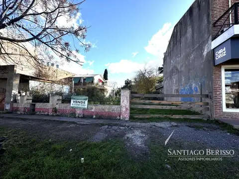 Terreno en Venta 50  mts Fondo