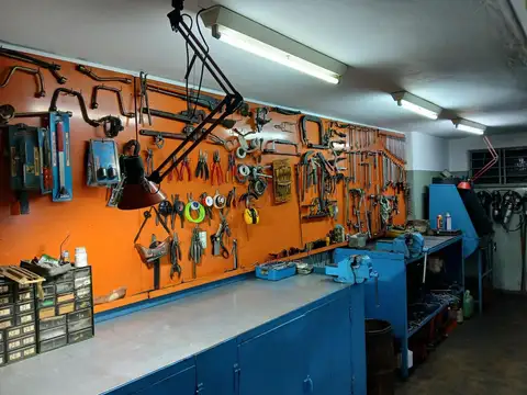 Alquiler local Taller Mecánico en El Palomar