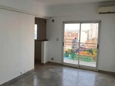 Av la Plata  al 3300