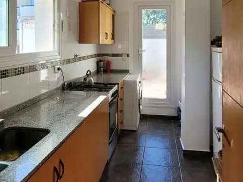 Depto Tipo Casa en Alquiler de 2 ambientes