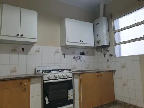 Depto Tipo Casa en Alquiler en La Plata, $ 850.000