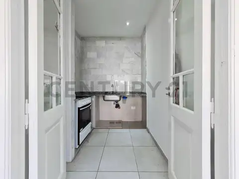 casa en venta 2 dormitorios parque y garage La Plata