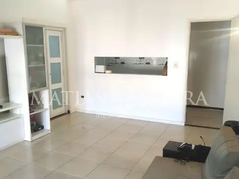 Departamento 3 ambientes. | Aristobulo del valle 407