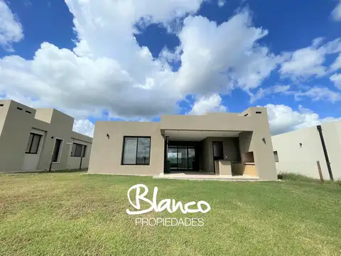 Casa en Venta en El Aljibe, USD 255.000