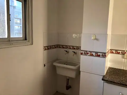 Departamento en Alquiler con 1 cocheras
