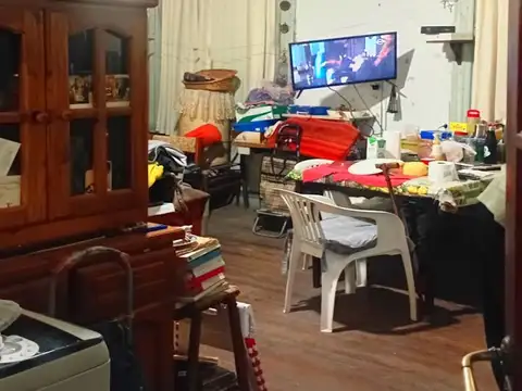 Depto Tipo Casa 5 ambientes con 1 baño