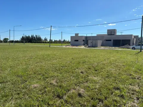 Se VENDE lote en Avellaneda
