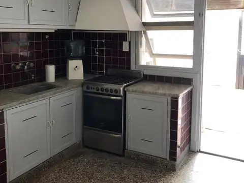 Depto Tipo Casa en Venta con 1 cocheras