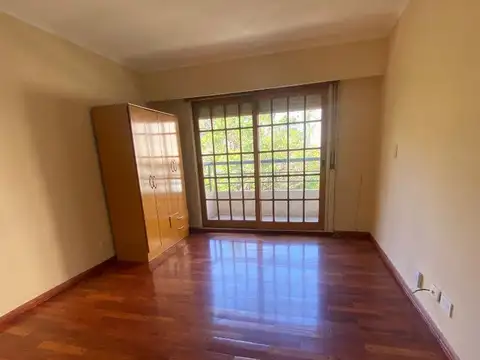 San Juan 477 , Piso 03