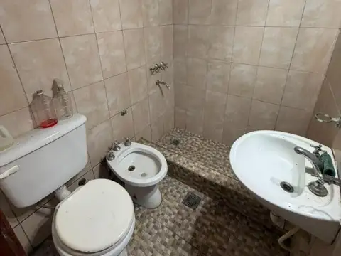Casa en Alquiler con 1 cochera