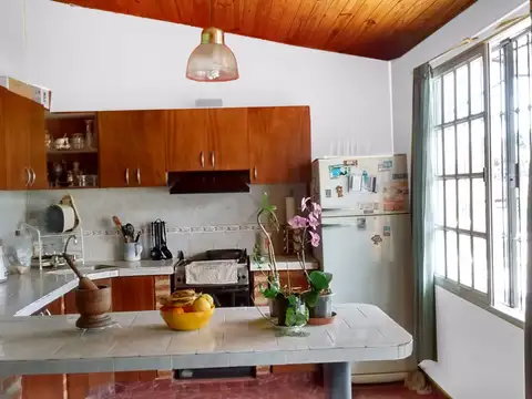 OPORTUNIDAD! HERMOSA CASA PADUA  PH AL FRENTE, TODO REMODELADO A NUEVO, A POCAS CDS DE LA ESTACION