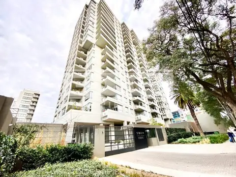 Sturiza al 400 entre Av. Del Libertador y Solis