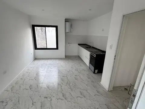 DEPARTAMENTO EN EL MIRADOR, LUJAN. EXCELENTE UBICACIÓN