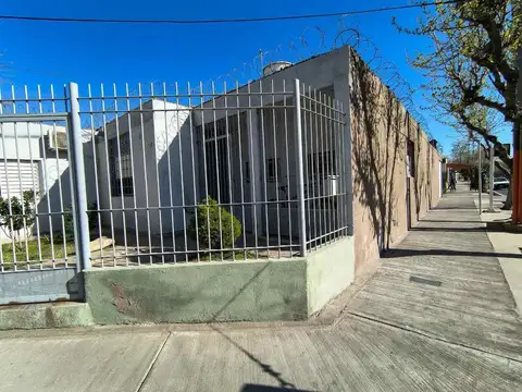 Avenida Nazario Benavidez Este 700