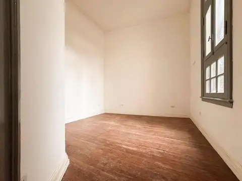 Depto Tipo Casa 4 ambientes con 2 baños