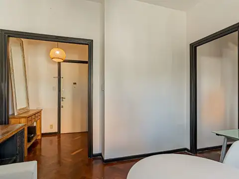 Venta. Dos ambientes en Caballito.