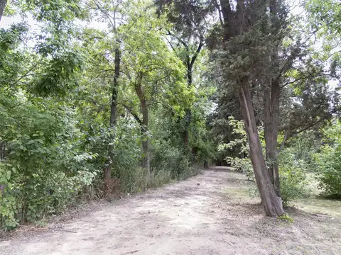 Terreno en Venta 22  mts Fondo