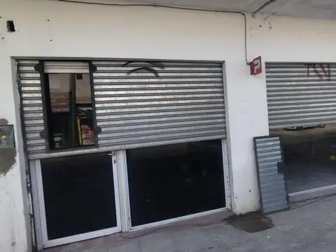 Local en Alquiler en Ituzaingo Norte, $ 500.000