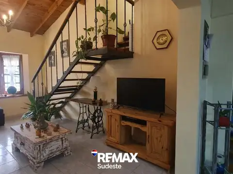 se vende casa de 4 dormitorios en Punta Alta