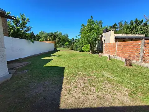 VENTA CASA DE DOS DORMITORIOS EN SAUCE VIEJO