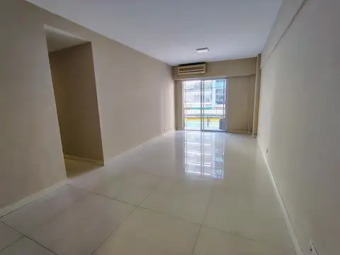 VENTA de Departamento de 4 Ambientes con Lavadero y Balcón en Belgrano