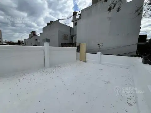 Depto Tipo Casa en Alquiler en Villa Luro, $ 990.000