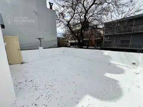 Depto Tipo Casa en Alquiler de 4 ambientes