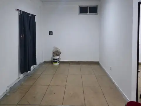 Depto Tipo Casa en Alquiler en La Plata, $ 600.000