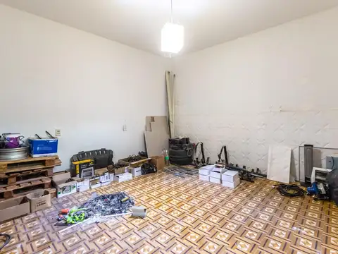 Casa 4 ambientes con 1 baño