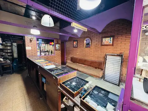 Local en Venta 60 años