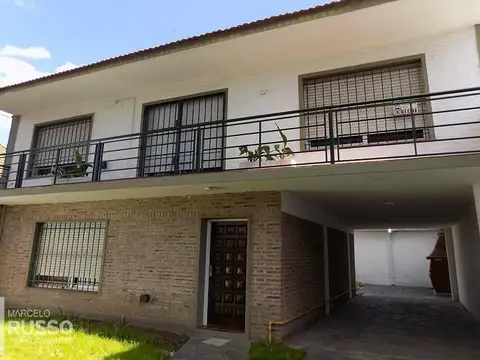 CHALET 4 AMBIENTES – PARQUE QUIRNO