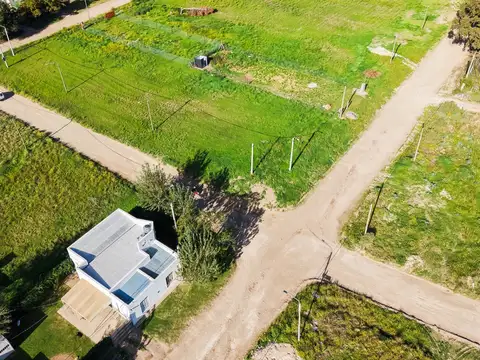 Terreno en Venta 12,10  mts Fondo